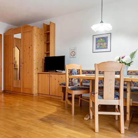 Guest house Appartments Reichegger Villa Ottone