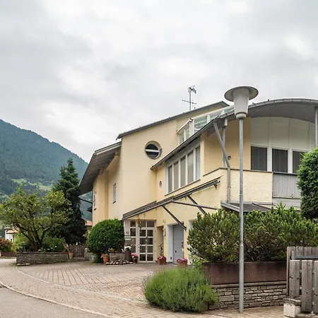 Appartments Reichegger Guest house *
